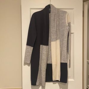 Woman’s Cardigan Color Block Wool Sweater